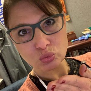 Meet your Posher, Zorina